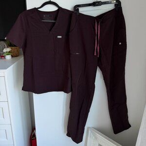 FIGS Mocha Scrub Set (Tall)